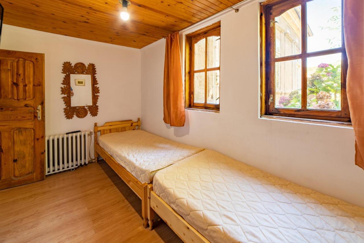 Винената Къща Veliko Tŭrnovo Exterior foto